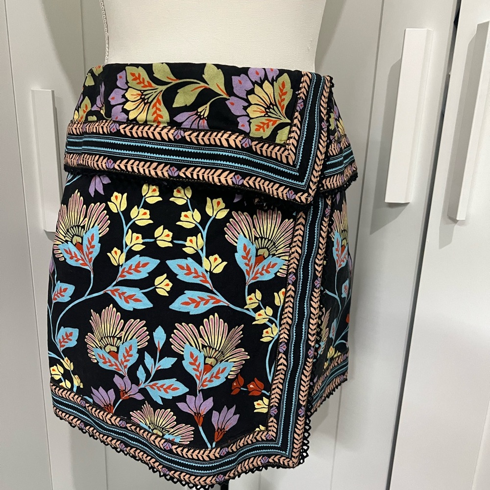 Farm Rio  Floral Embroidered Skirt
